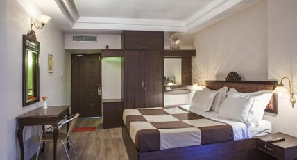The Citadel Resorts Dharamshala Room Type - Deluxe Room (Lower Ground Floor) Valley/Mountain View