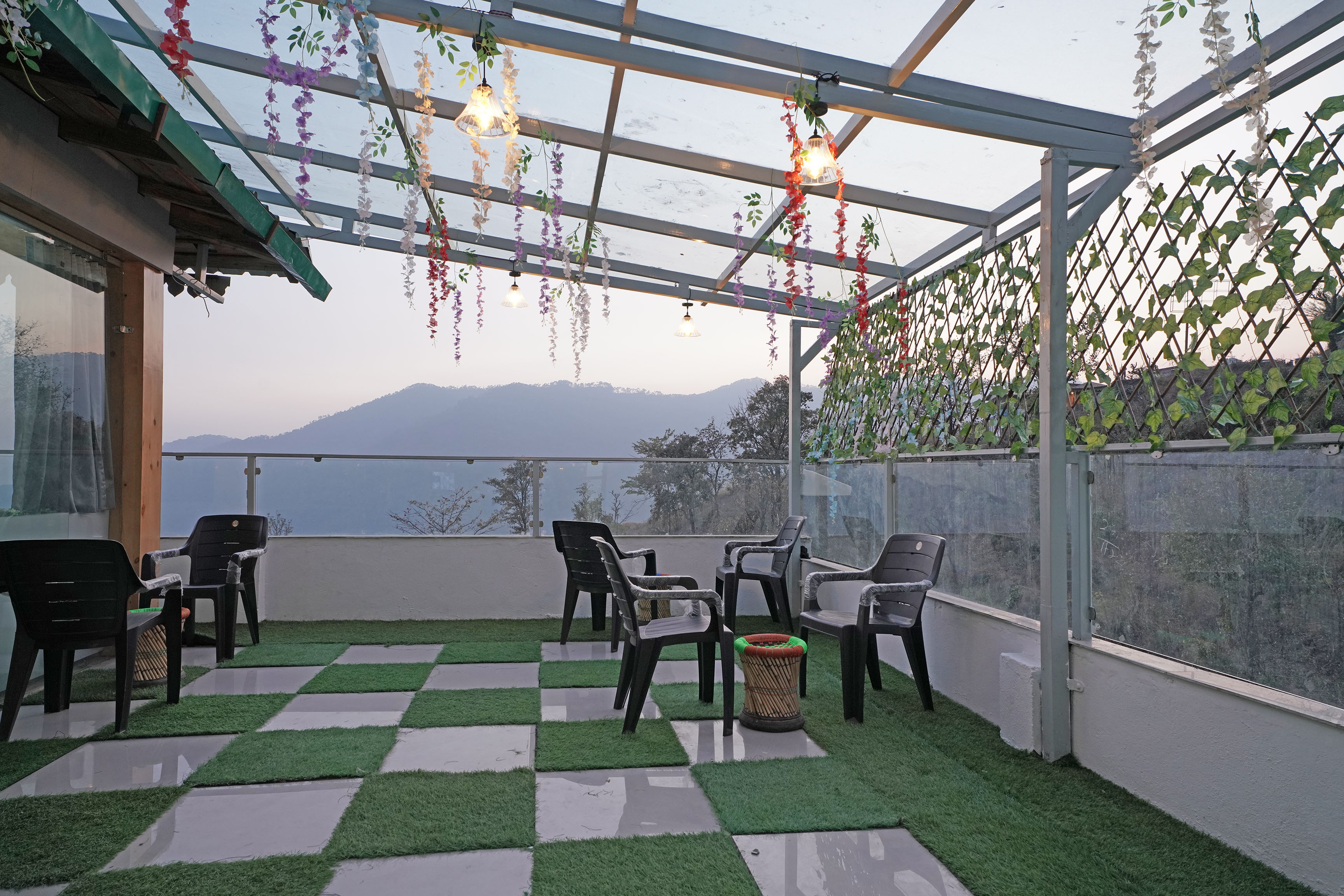 Hotel O  Aditya Residency UK04 - Tap to explore photos