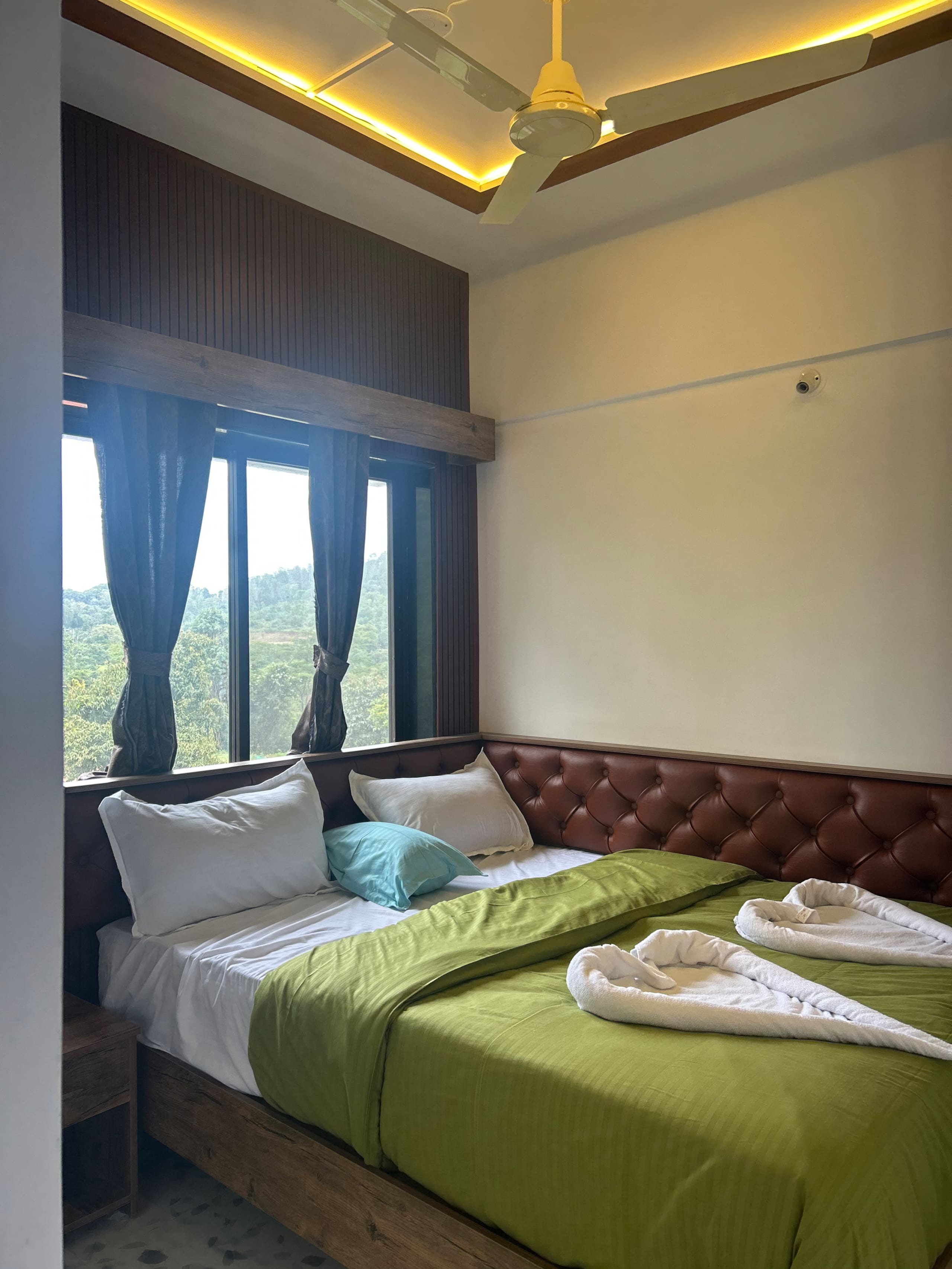 Sanee cloud view cozy stay - Tap to explore photos