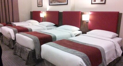 Moments Guesthouse Room Type - Deluxe Four Bedroom