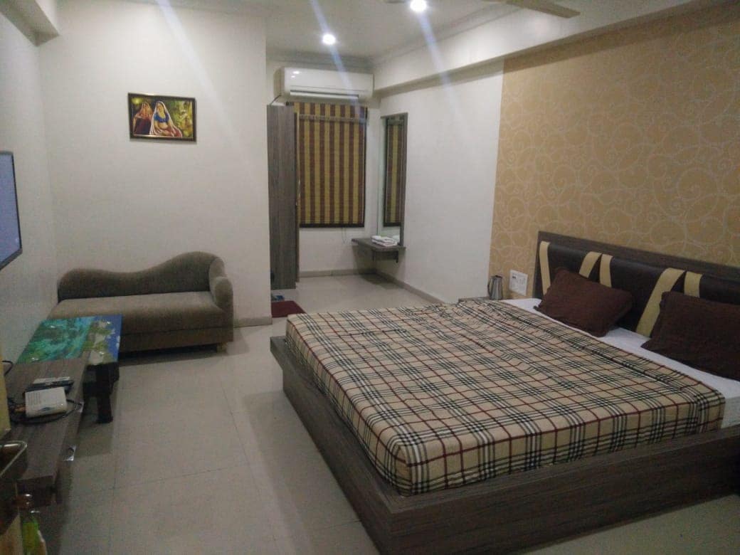 Hotel Anandam - Tap to explore photos