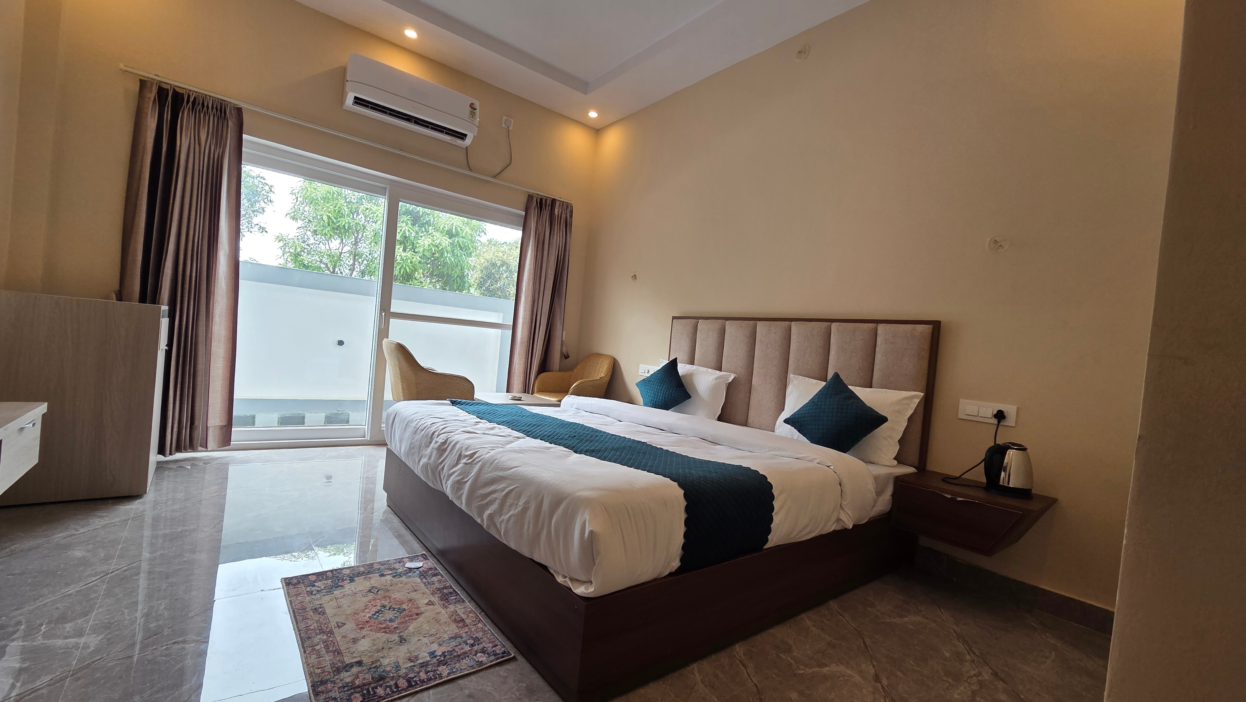 Anandvan Homestay and Restaurant - Tap to explore photos