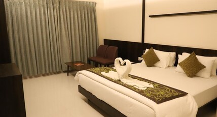 Kyriad Hotel Vijayapura by OTHPL Room Type - Suite with breakfast