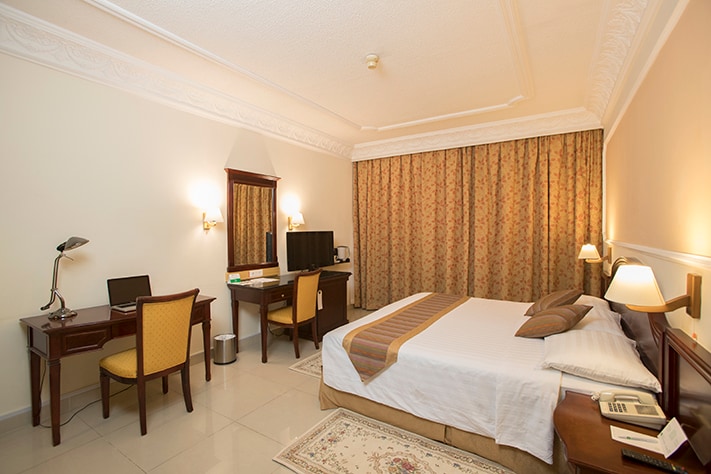 Hotel Muscat Holiday - Tap to explore photos