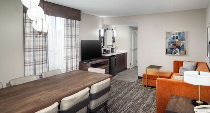 Embassy Suites by Hilton Orlando-North Room Type - 2DBL BD CONF STE PALM WNG