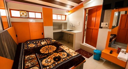 Jaan Hotel and Restaurant Room Type - Standard Room 14 Jaan Hotel and Restaurant Room Type - Standard Room 14