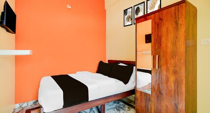 Hotel O Ramachandrapuram formerly known Nataraja Boarding & Lodging Room Type - Deluxe Hotel O Ramachandrapuram formerly known Nataraja Boarding & Lodging Room Type - Deluxe
