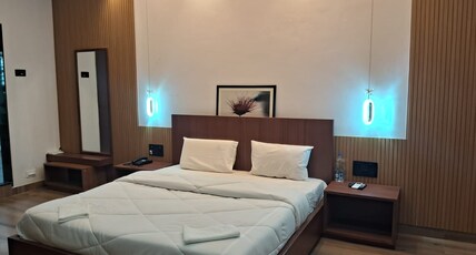 Hotel brindavan grand Room Type - EXECUTIVE