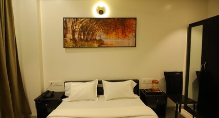 Hotel Amodi Palace Room Type - Deluxe AC Room