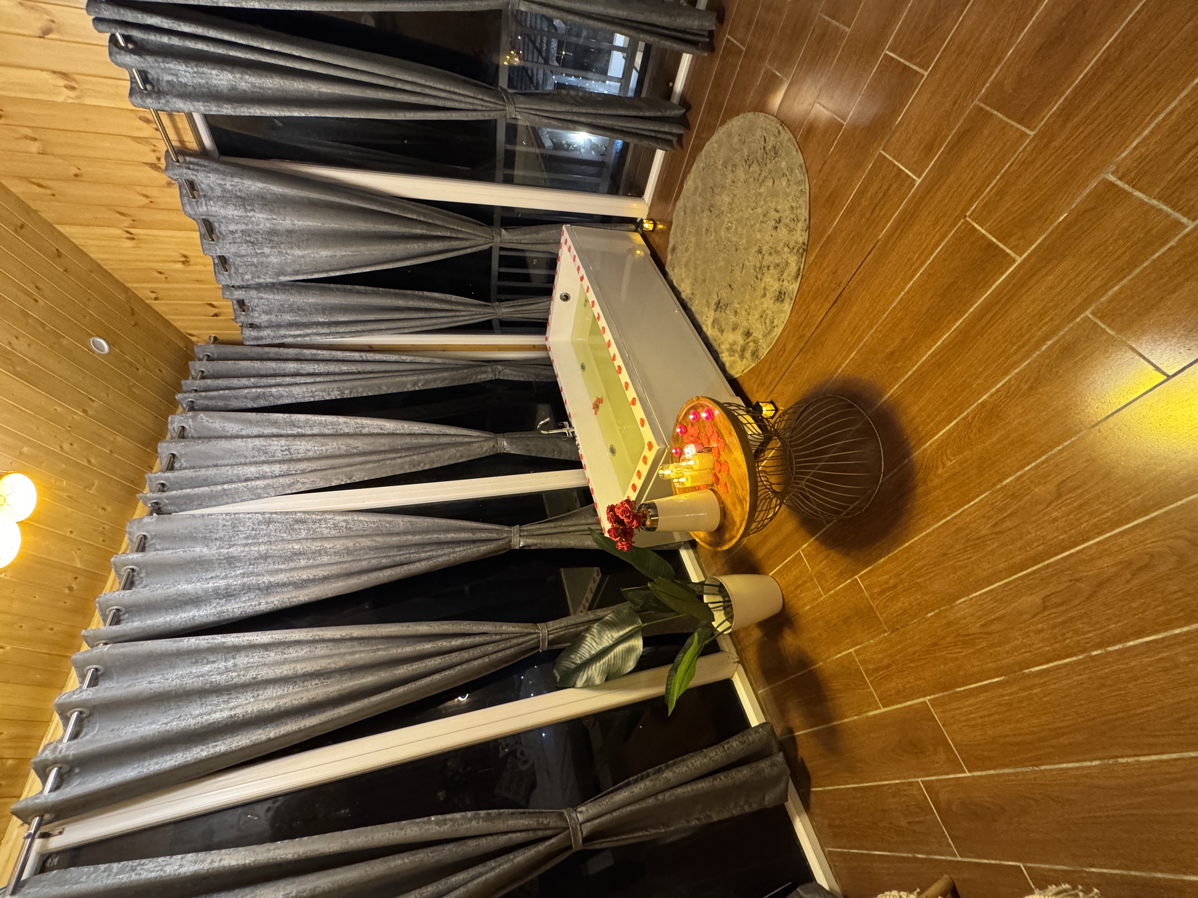 ADVAYA STAYS- A LUXURY RETREAT - Tap to explore photos