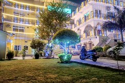 Gaurav Family Guest House