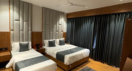 Hotel Parimal Lake Room Type - Triple Bed