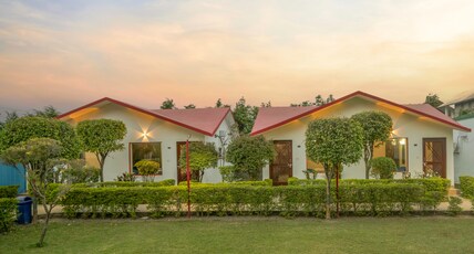Corbett Holiday Forest Resort Room Type - Deluxe Cottage