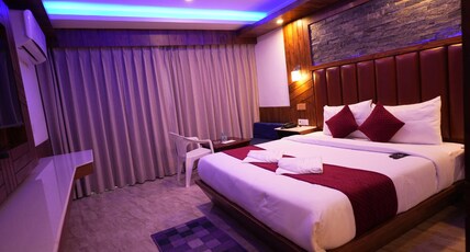 Hotel Monal-5 Min Drive From Mall Road. Room Type - Luxury Room with Balcony