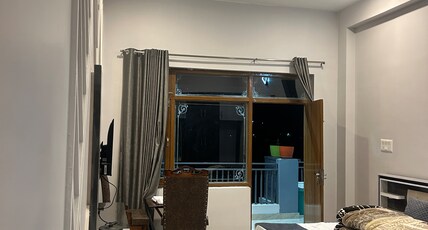 Oak Woods Hotel and Resorts Room Type - Deluxe Room