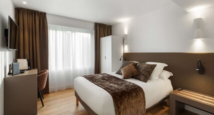 Best Western L' Aquarium Arras Nord Room Type - 1 Double Bed, Non-Smoking, Standard Room, Italian Shower, Coffee Maker, Mini Bar