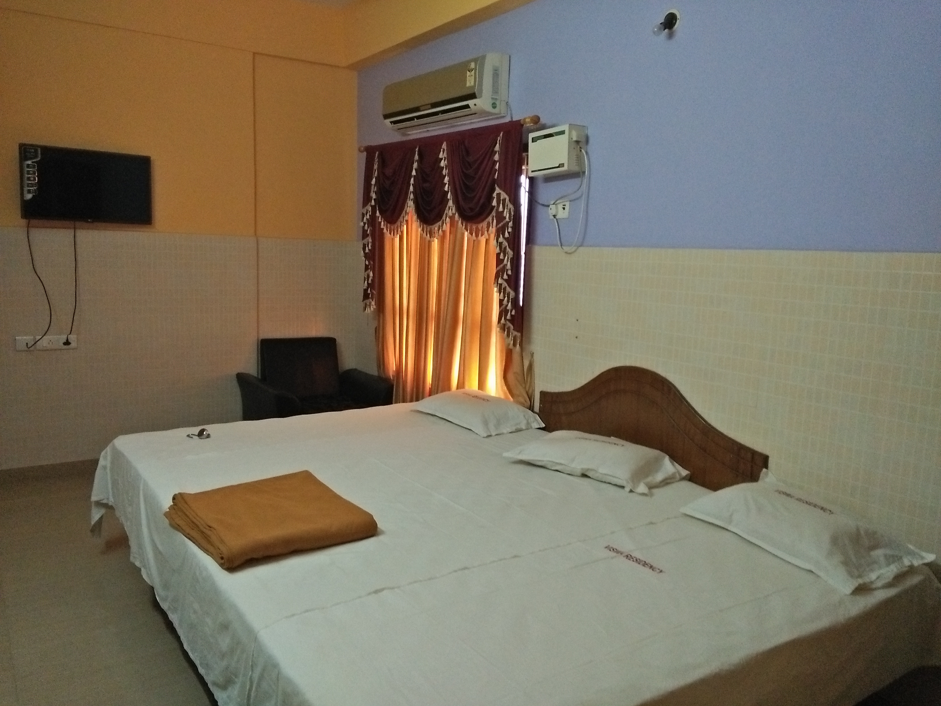 Hotel Viswa Residency - Tap to explore photos