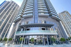 ELIVAAS Curated 2BR with Iconic Burj and Dubai Fountain Views