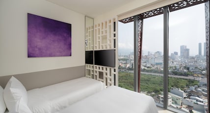Wink Danang Riverside, Unscripted by Hyatt - 24 Hours stay Room Type - 2 TWIN BEDS CITY VIEW
