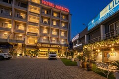 Hotel Ambica (Main Market)