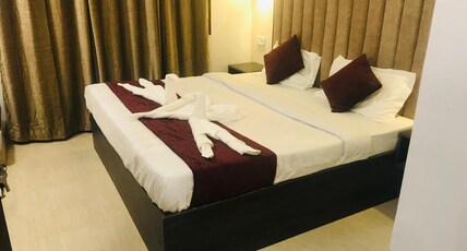The Divine Oak - A Boutique Hotel Room Type - Deluxe Room