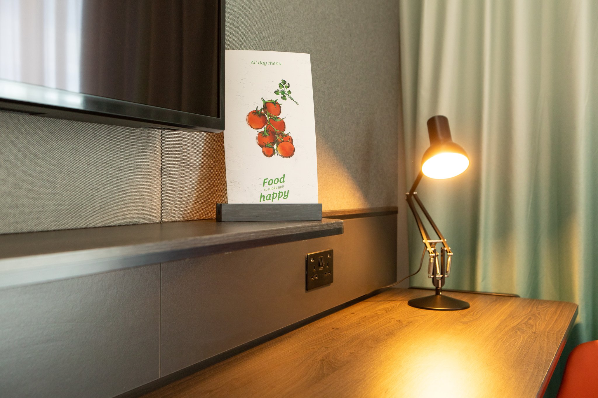 Holiday Inn BLACKPOOL - Tap to explore photos