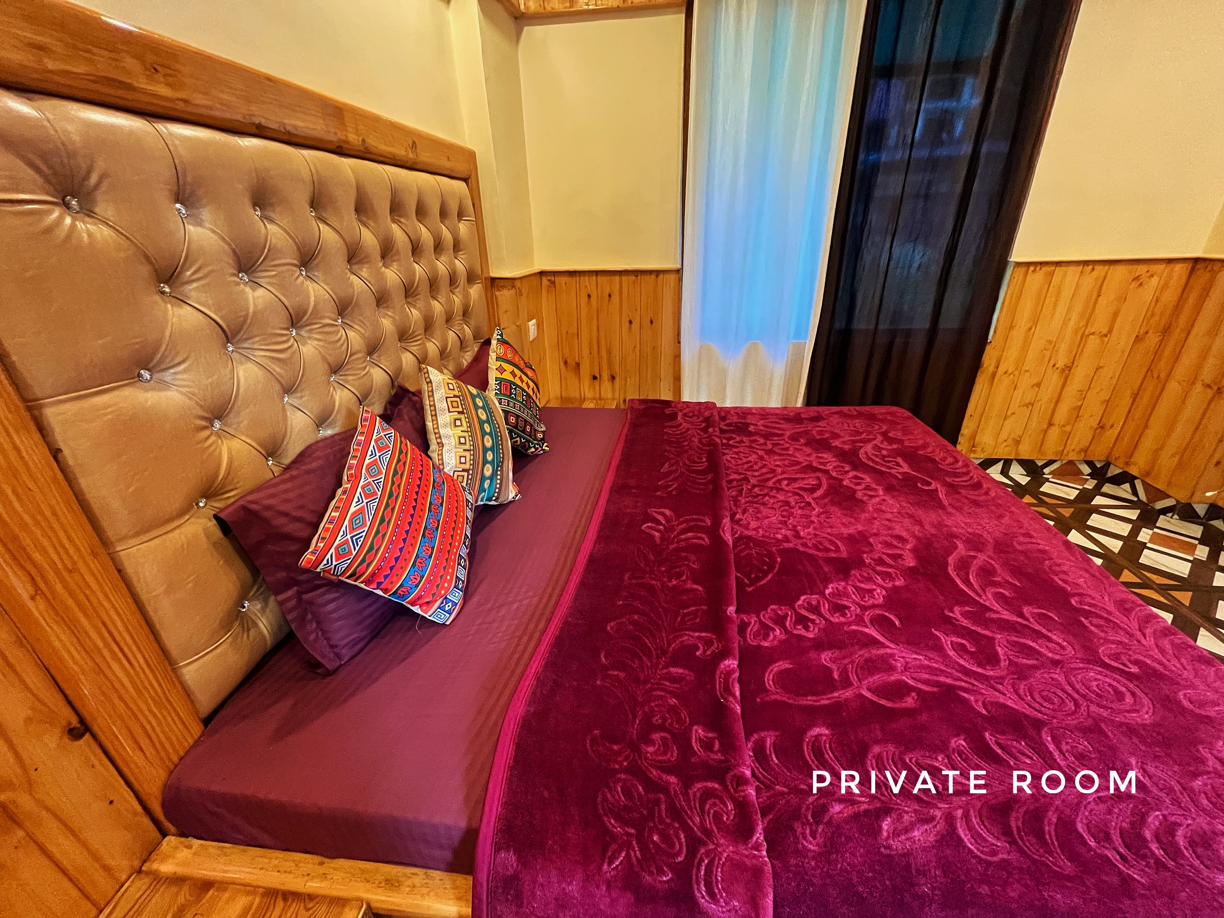 Nirvana By Oztel - Backpacker Hostel - Tap to explore photos