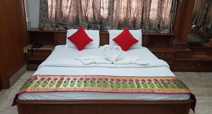 HOTEL MRK Room Type - Suite Room