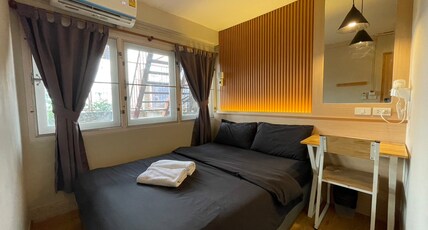 Mind Day Hostel Khaosan Room Type - Double Bed Private room + Private bathroom 602 Mind Day Hostel Khaosan Room Type - Double Bed Private room + Private bathroom 602