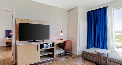 EVEN Hotel WACO - UNIVERSITY AREA Room Type - 1 Bedroom Suite Downtown and Magnolia Silos View EVEN Hotel WACO - UNIVERSITY AREA Room Type - 1 Bedroom Suite Downtown and Magnolia Silos View