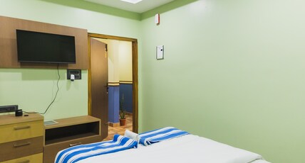 LOTUS LEAF GUEST HOUSE | Guwahati Room Type - AC Deluxe Room