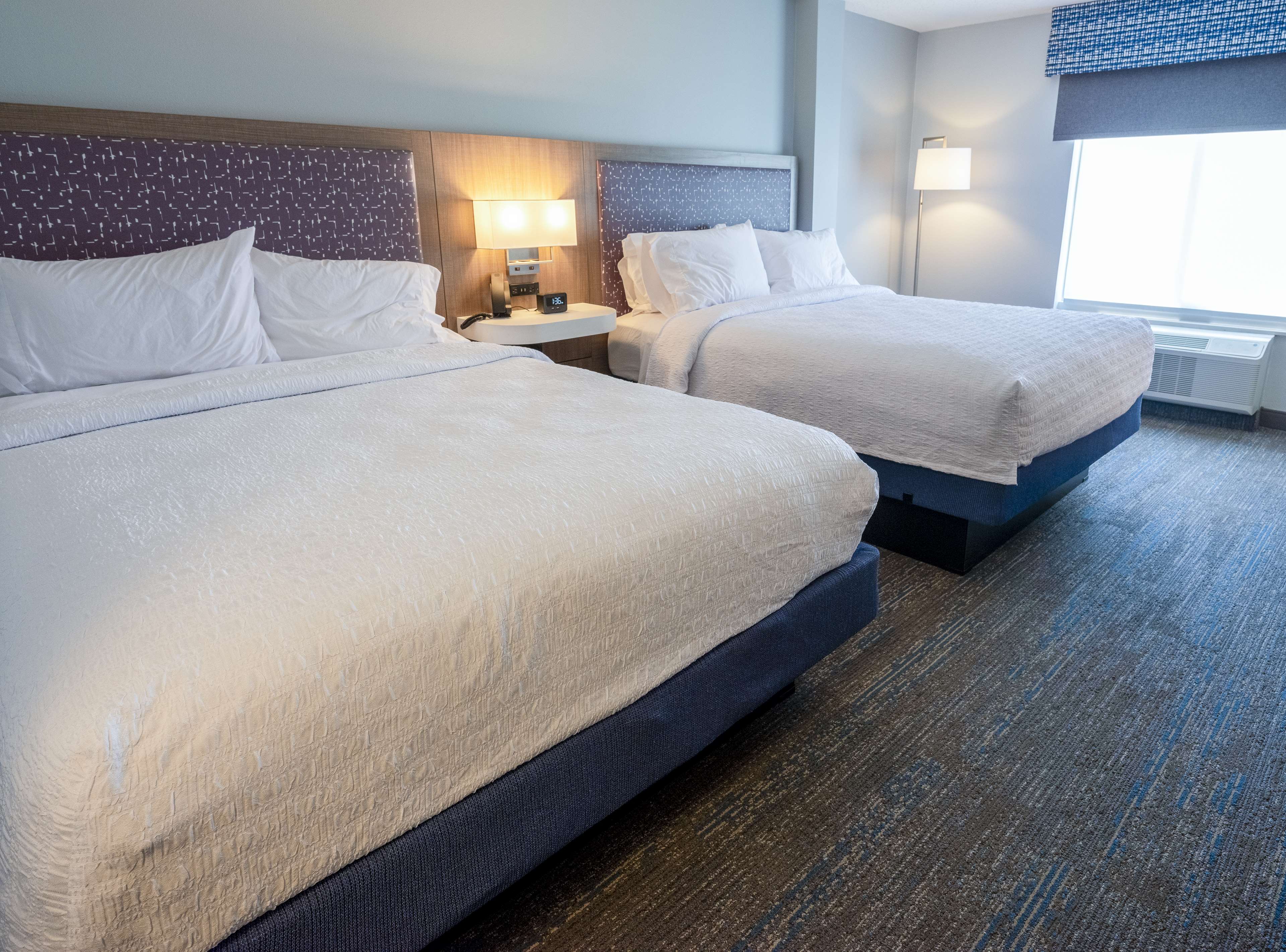 Hampton Inn by Hilton Norton, VA - Tap to explore photos