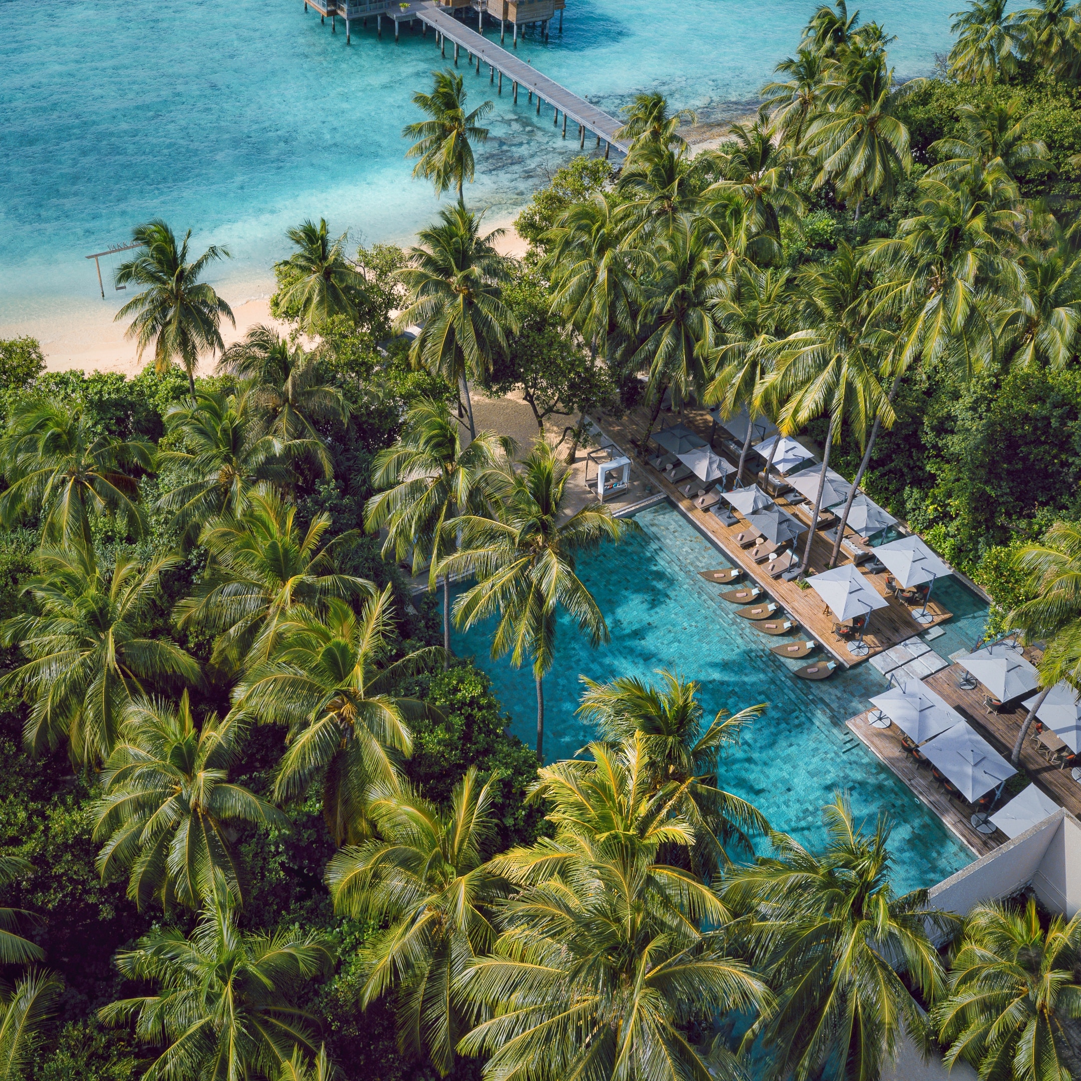 Vakkaru Maldives - Tap to explore photos