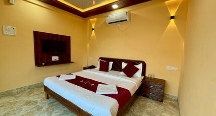 Coral Cove Resort Room Type - Standard King Room