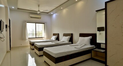 Sai Hotel Room Type - Triple Room