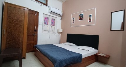 Shree sanwariya seth guest house Room Type - Double Bed Ac Room