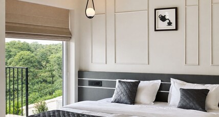 LE SATO Room Type - Deluxe Room