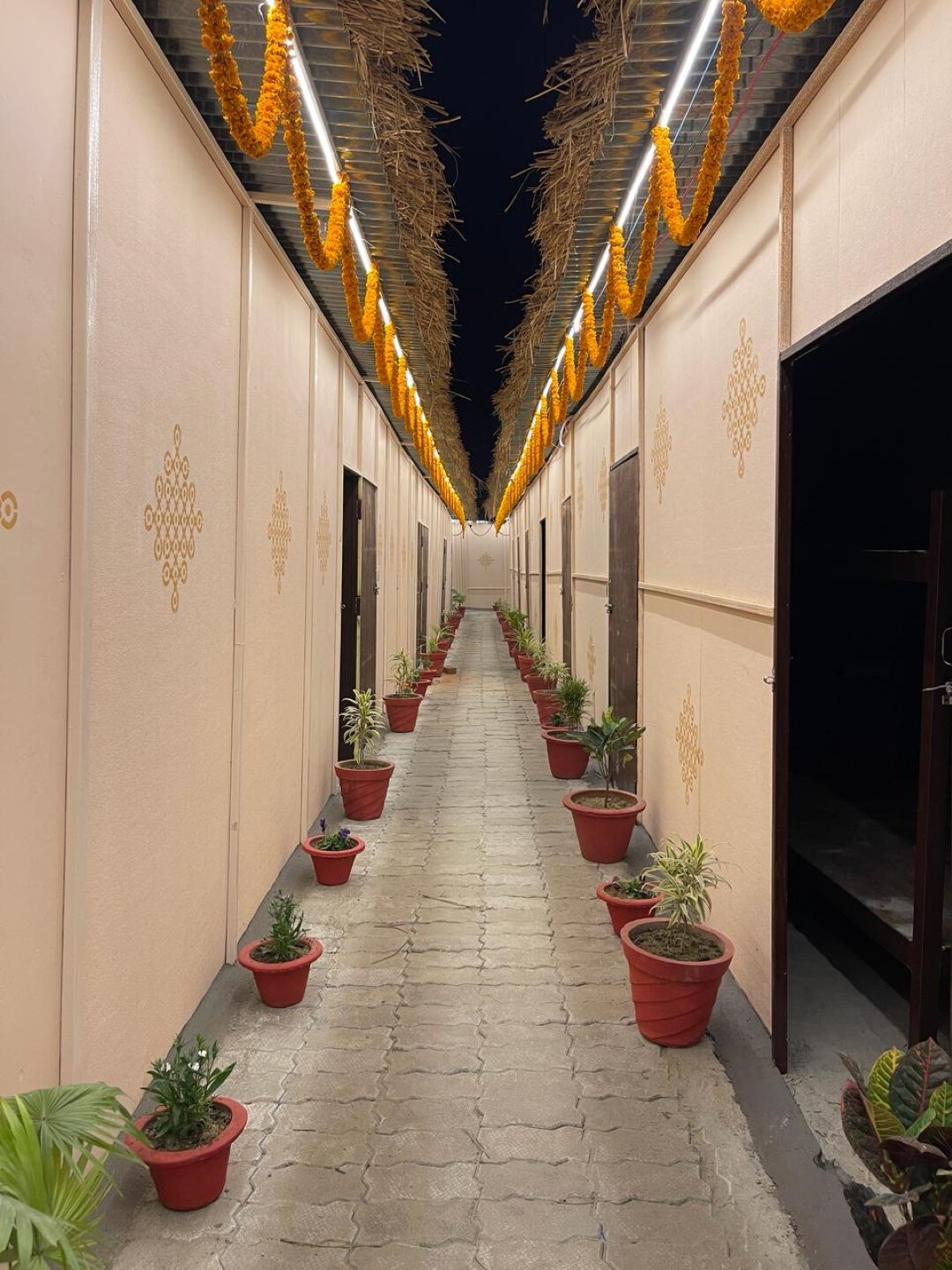 Kalpvas Dorm and Rooms.. - Tap to explore photos