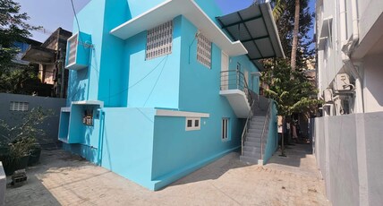 1BHK House Near Airport Room Type - 1BHK House Near Airport