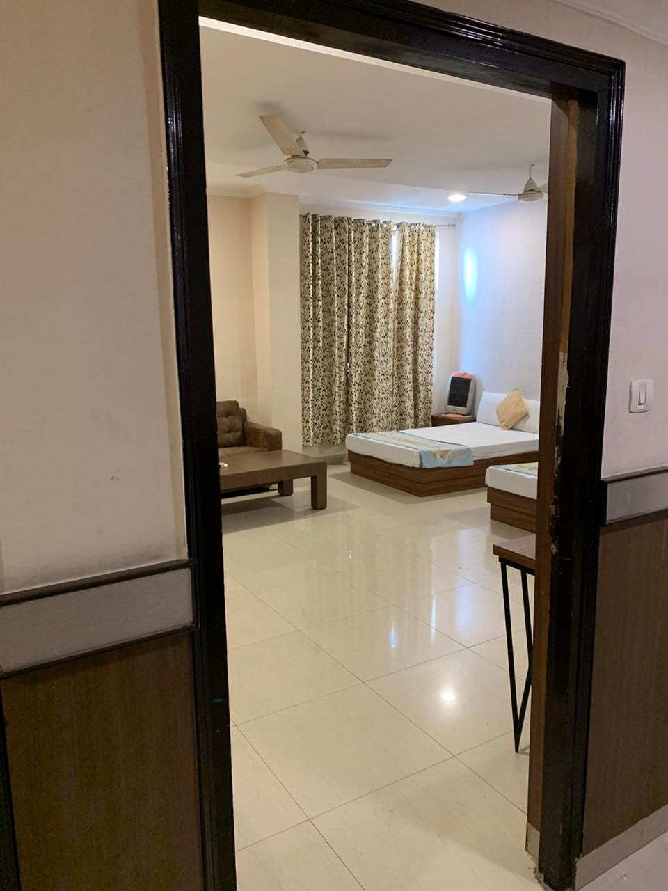 Mukut Regency - Tap to explore photos