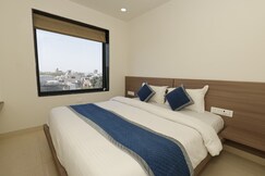 Hotel Garden View -Mansarovar