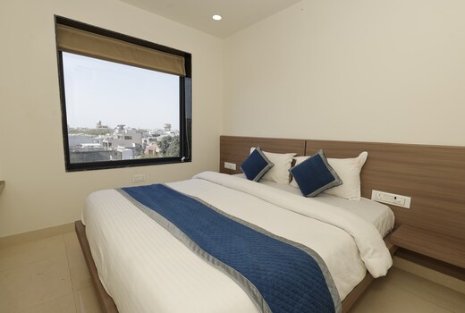Hotel Garden View -Mansarovar