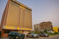 Hotel Jyotirlinga - One Way Transfer to Mahakal Temple