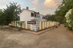Shirley Cottage