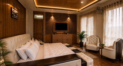 Townhouse Railway Road Srinagar Formerly Holiday Homes Room Type - Deluxe with Mountain View