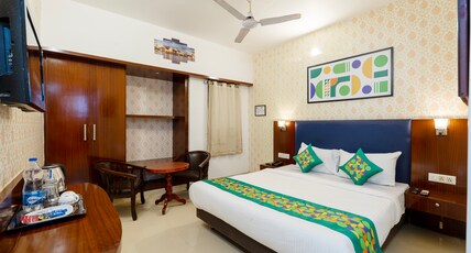 Treebo Seasons, 5 Mins To Rock Beach Room Type - Deluxe Family Room