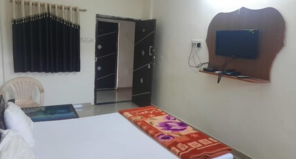 Hotel Rajtilak Guest house Room Type - Deluxe ac room