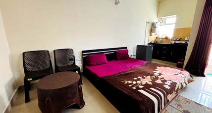 VisitorStayInn - 1BHK, 2BHK Room Type - Apartment-2