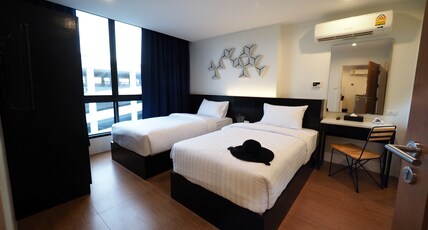 130 Hotel & Residence Bangkok Room Type - Deluxe Twin Room