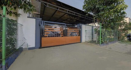 Sarguru Residency Room Type - Non AC Room